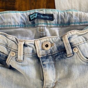 Levi's girls Faded Blue Denim Jeans